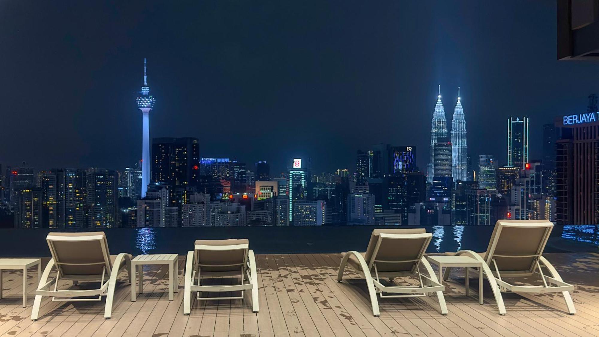 Harmony Luxury Suites At Lucentia Bukit Bintang City Center Kuala Lumpur Esterno foto